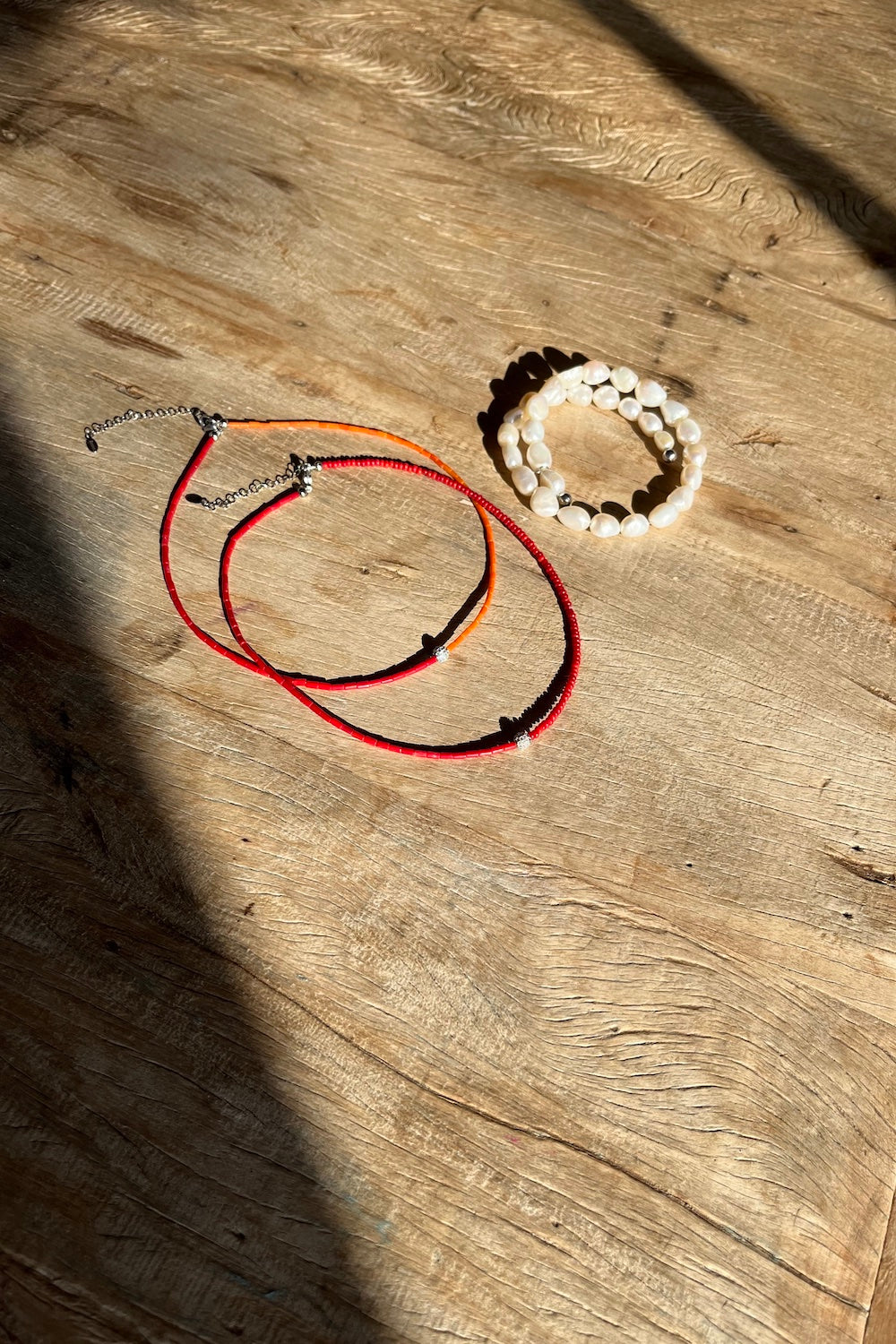 Amova Coral Choker in Orange and Red